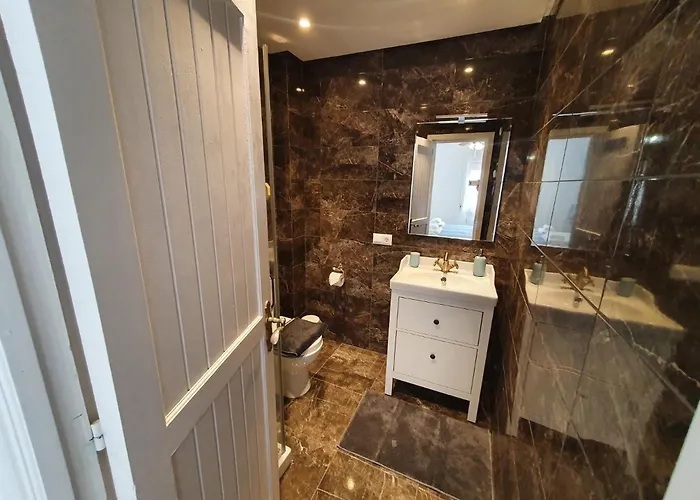 J51 Cabopino Marbella